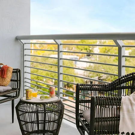 The Circ Hotel Hollywood, Sonder By Marriott Bonvoy Exterior photo