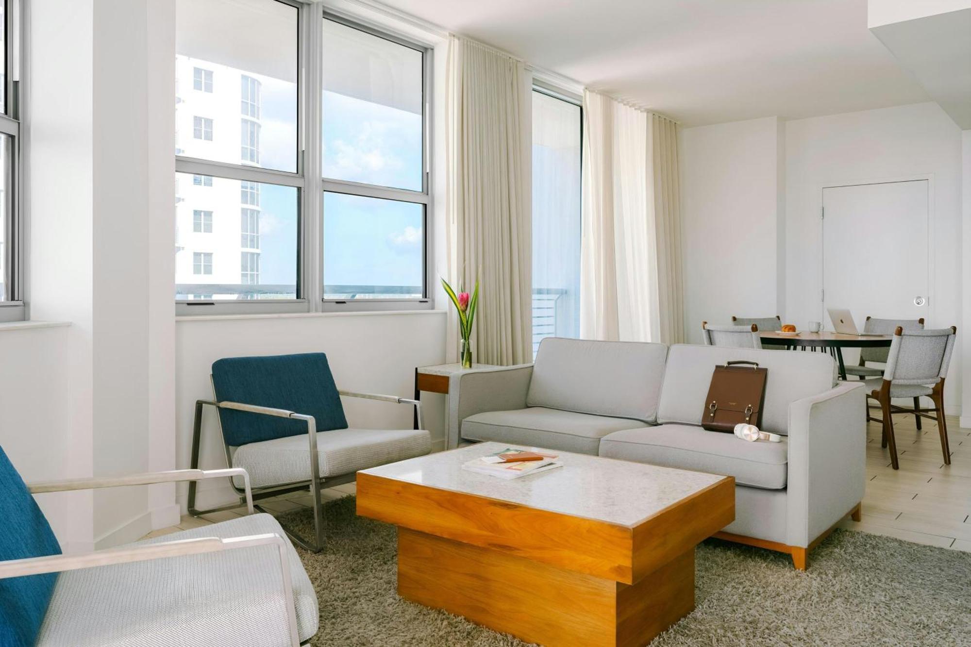 The Circ Hollywood, Sonder By Marriott Bonvoy Hotel 3*