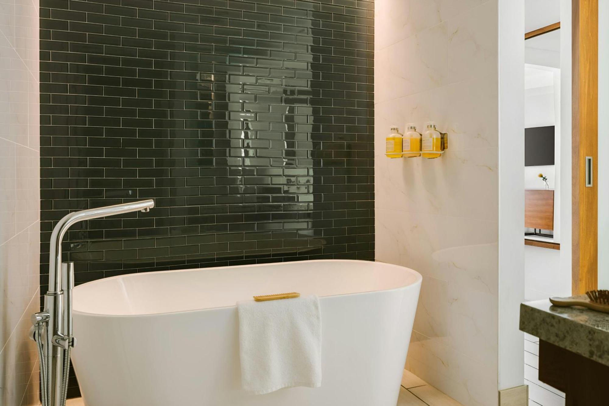 The Circ Hollywood, Sonder By Marriott Bonvoy 3*